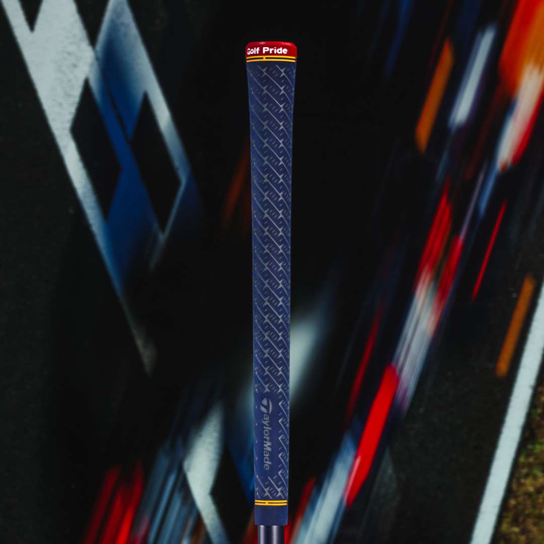 TaylorMadeGolf's tweet photo. A driver inspired by champions. 🙌
This @redbullracing #Stealth2Driver is inspired by the RB19 car, and comes with a limited edition Project X HZRDUS shaft (and a grip to match).
Shop it now: https://t.co/kfVvd68BtH https://t.co/FB9CoiYyyd