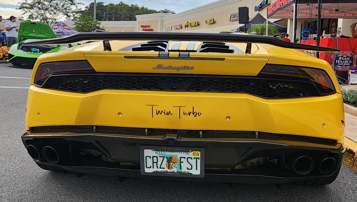 Who doesn't like a twin turbo Lamborghini Huracan! 

#lamborghini
#lamborghinihuracan
#twinturbo
#gofastflorida
#midengine
#boosted
#boostedcars
#rjtimepieces
#kennyfabre
#tubskies
#turbo
#lowlife
#modified