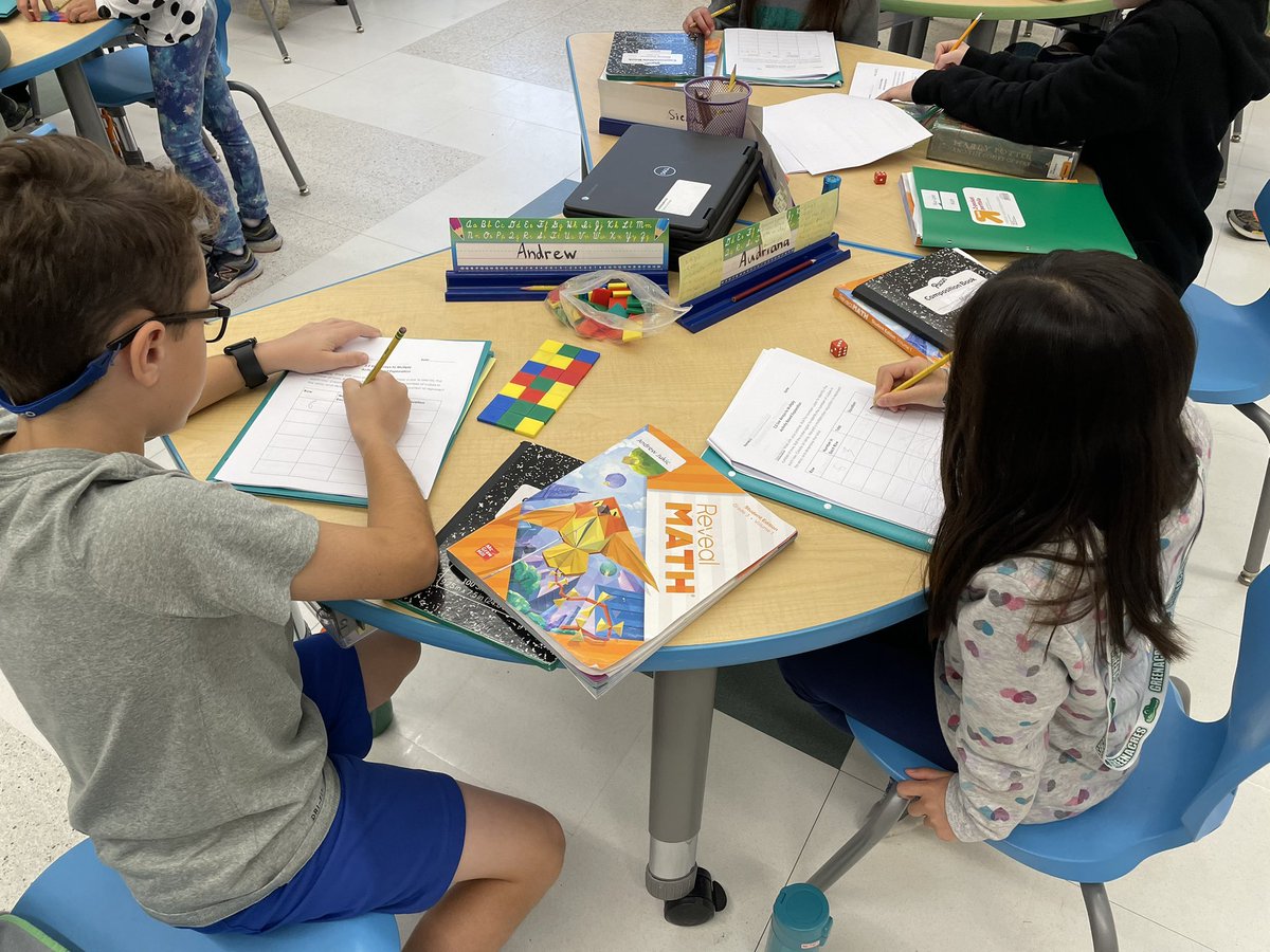 Amy Correnti tweet media