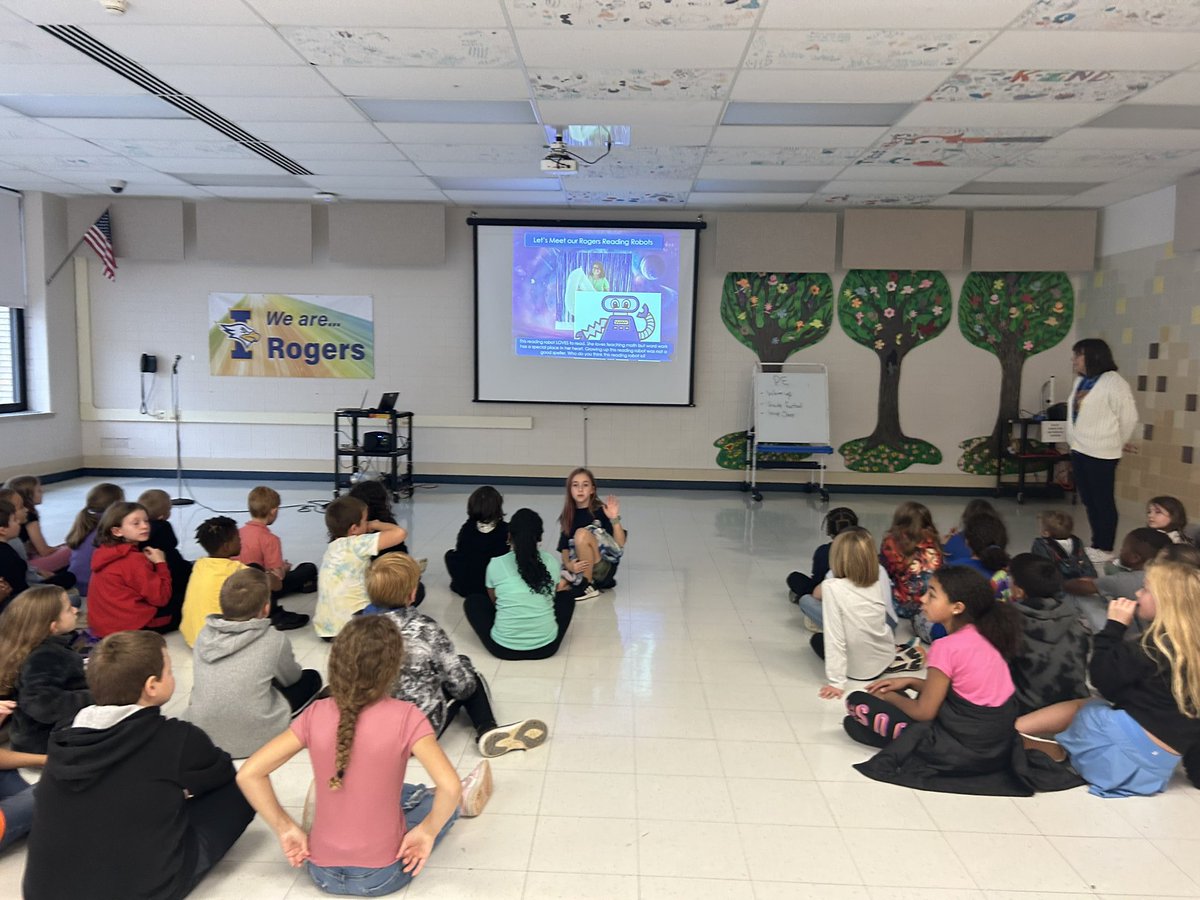 edwmisselliott's tweet image. RTI Kickoff was a major success today! Our reading robots are off to Literacyville for a great adventure in intervention!
#makinglearningfun #readingrobots
@Trista123ABC
@KellySantora24
@WestIrondequoit