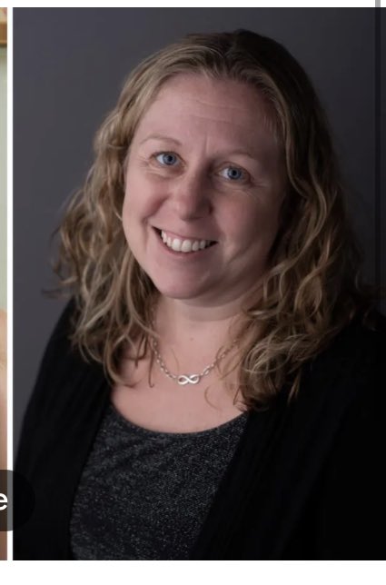 I’d like to wish my Principal <a href="/MsSusanMura/">Ms. Susan Mura</a> a happy Principal Appreciation Day! I proudly work alongside her everyday <a href="/OakPark97/">Oak Park District 97</a>. She is one of the most kindest leaders I know. She is smart, thoughtful, and always ready to serve children and adults. #ThankAPrincipal #MyD97