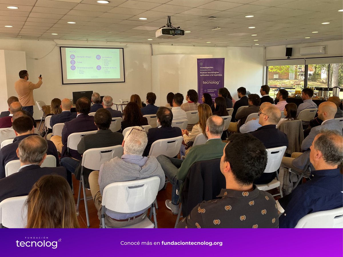 Durante el evento empresarial "eLOG: Logística Digital para PYMES," anunciamos con gran entusiasmo el lanzamiento de una plataforma de gestión logística innovadora, diseñada para impulsar su competitividad y profesionalización.

1/4 🧵