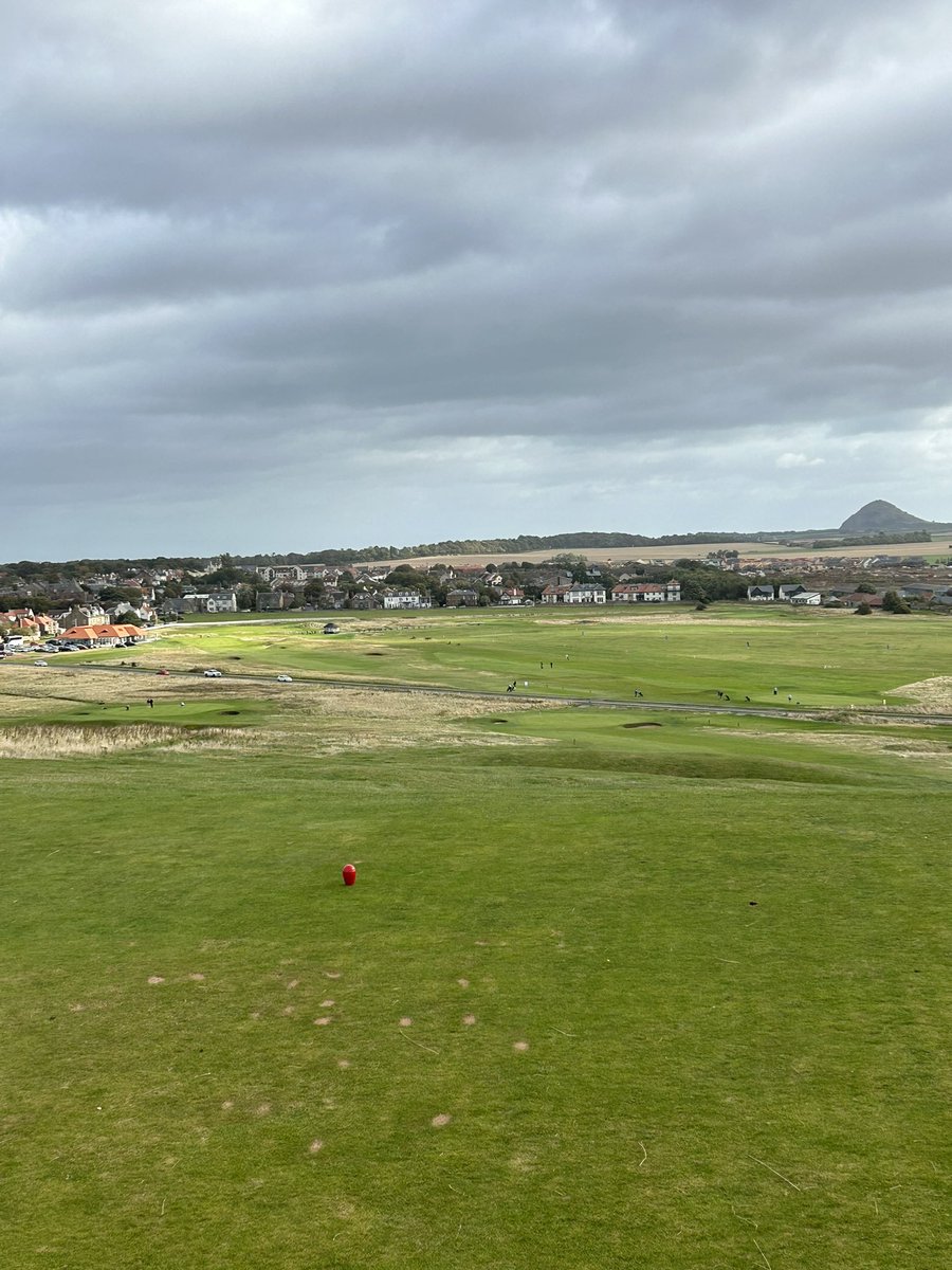 rmarlin12's tweet photo. @GolfTravelerJoe @BostonGolfClub Gullane Golf Club https://t.co/q2rN4NwA2Y