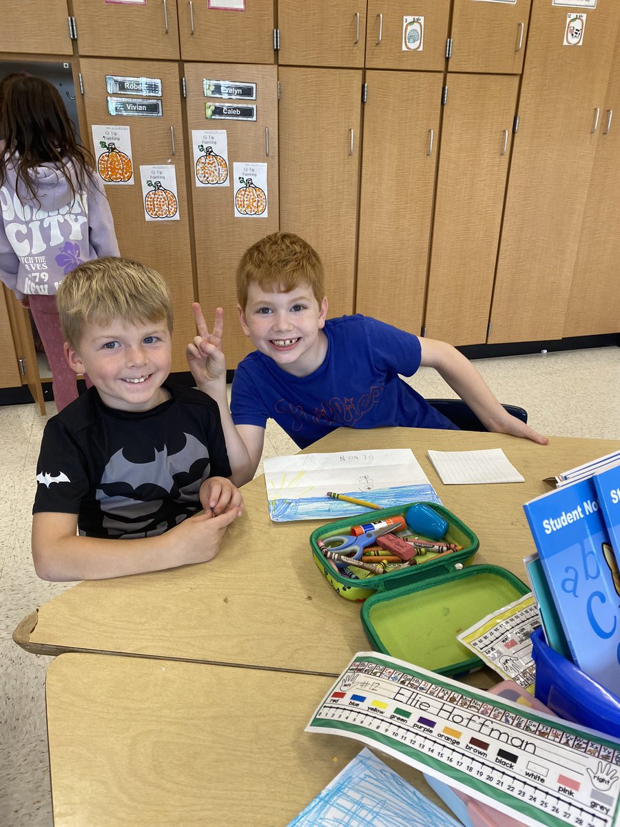 MissHaugh's tweet photo. Had a great time today meeting our kindergarten buddies! 🥰 https://t.co/03pV3nwUma