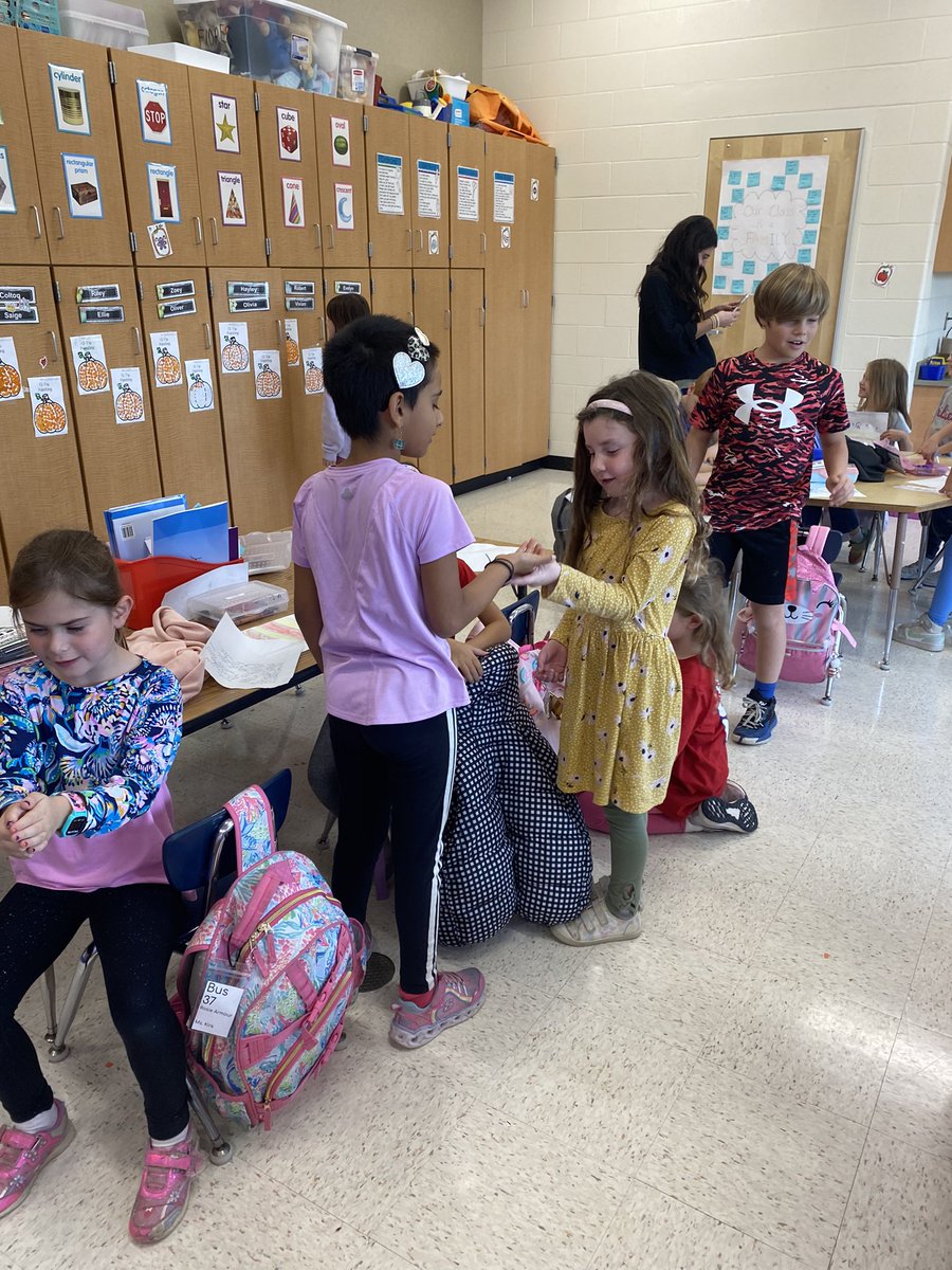 Had a great time today meeting our kindergarten buddies! 🥰