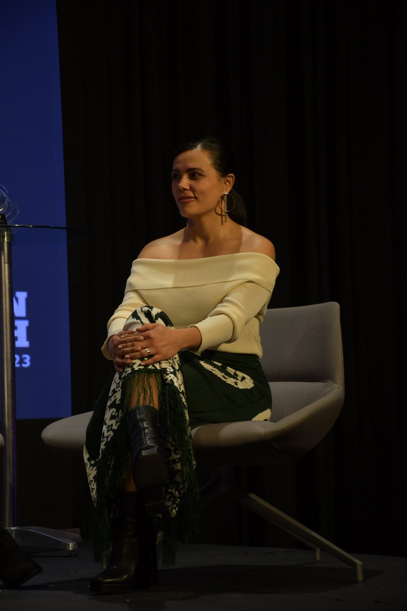 UniversidadEan's tweet photo. La directora de nuestro programa de Mercadeo, Haidy Moreno, fue reconocida como una de las 11 mujeres #WomenToWatch 2023, por destacarse en competencias como el liderazgo, la inspiración, la influencia y sus aportes al área de Mercadeo. 💚
 
¡Felicitaciones! 👏

@HaidyMor https://t.co/18D6zpCnI4