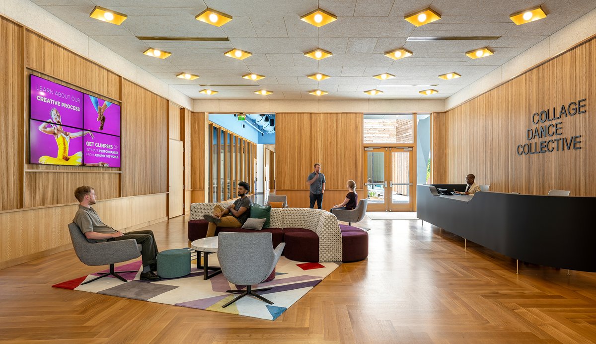 archimania tweet media