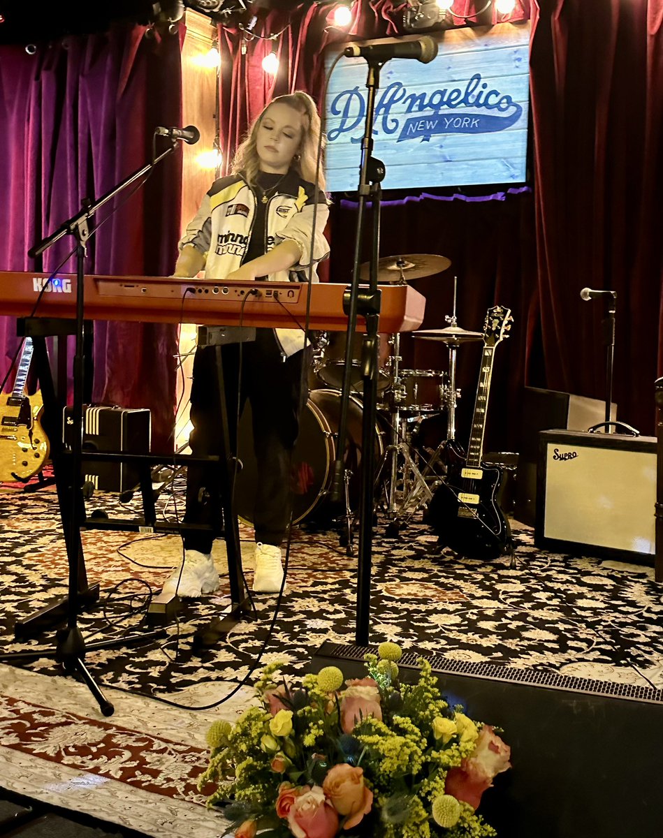 Thanks to all the panelists, partners, artists &amp; guests who joined for <a href="/Techweek_/">Tech Week</a> <a href="/DAngelicoNY/">D'Angelico Guitars</a> showroom for The Secret Sauce, How Digital Influencers &amp; Foods Brands Have Launched Viral Trends!  @foodinstitute <a href="/cegtalentnyc/">cegtalentnyc</a> #techweek #nytechweek 🥫🌃🗽