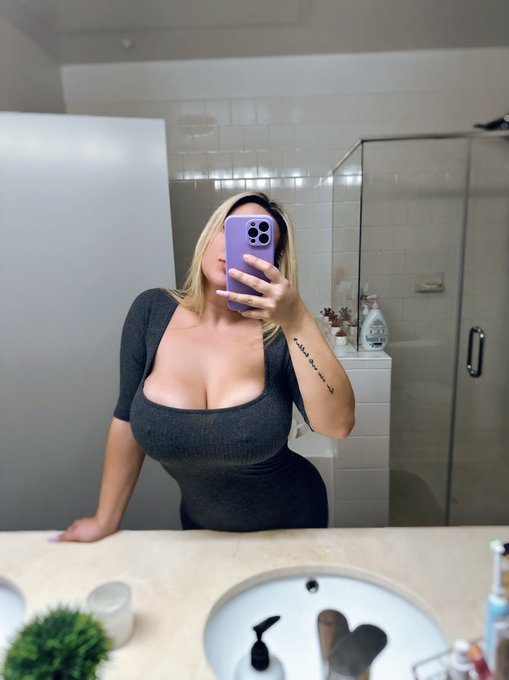 Hiii ☺️🩶😘 https://t.co/si6SOgCwRP<a href="/tag/newprofilepic"class="tags"><span>#newprofilepic</span></a>