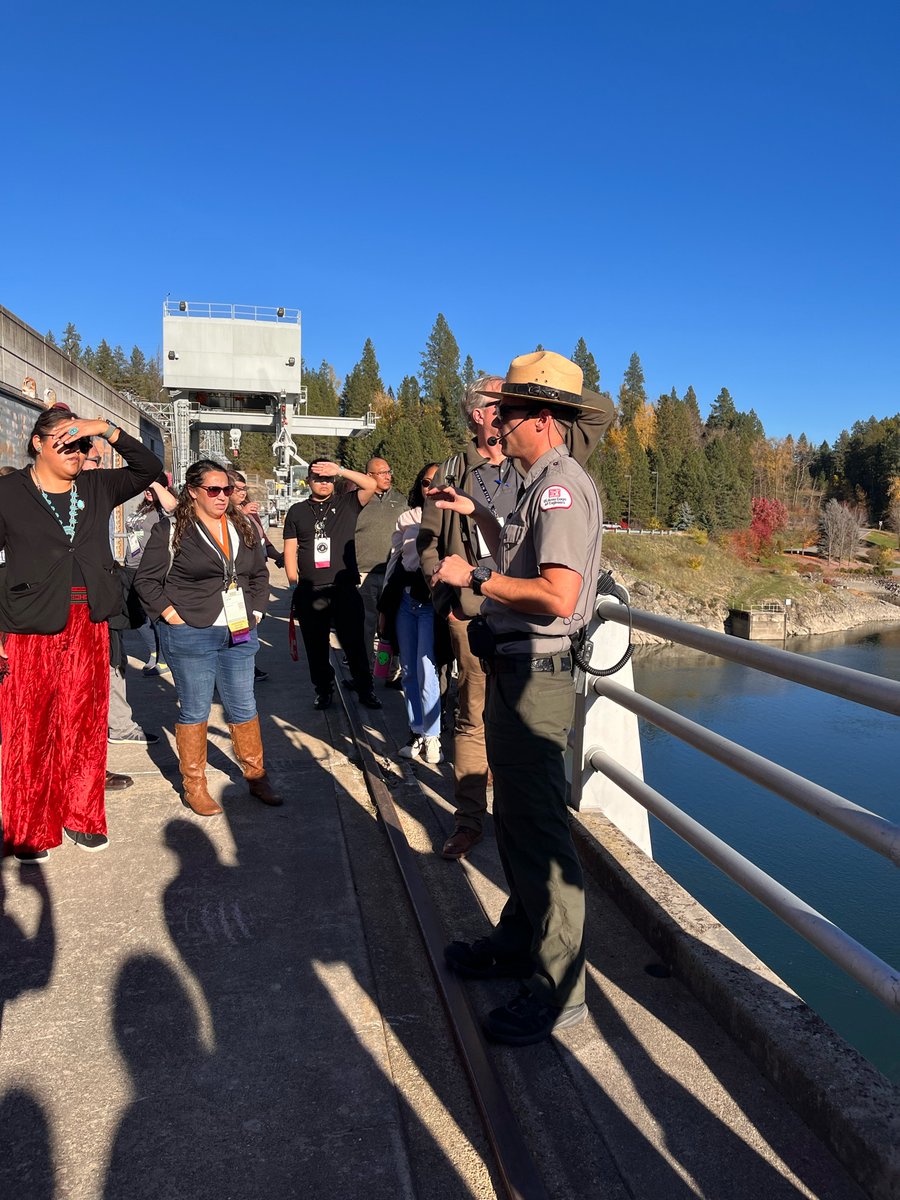USACEHQ's tweet photo. .@SeattleDistrict hosted 54 attendees of this year's #AISES National Conference for a tour of Albeni Falls Dam. Participants learned about #USACE missions, tribal relationships and #partnerships, fish passage and career opportunities. #AISESNC23
#NativesInSTEM #BuildingStrong https://t.co/4qPYhpzs31