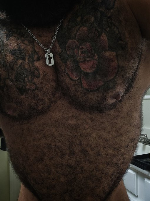 Watch lostinbears's leaked NSFW photo on TwXstars