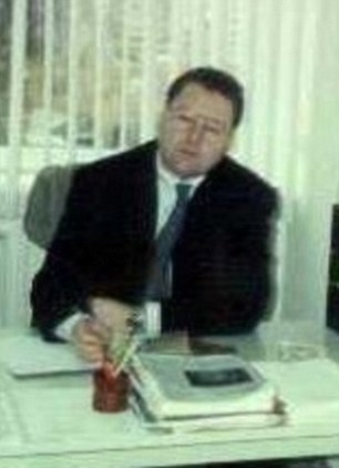 joel_a_t's tweet photo. @RealBlackIrish - Former Barrister Millard, why is it that "white" people like you, who claim to be the master race, always look like this? You look as Aryan and Hitler, Himmler, and Goebbels themselves. https://t.co/2duf8vwP4q