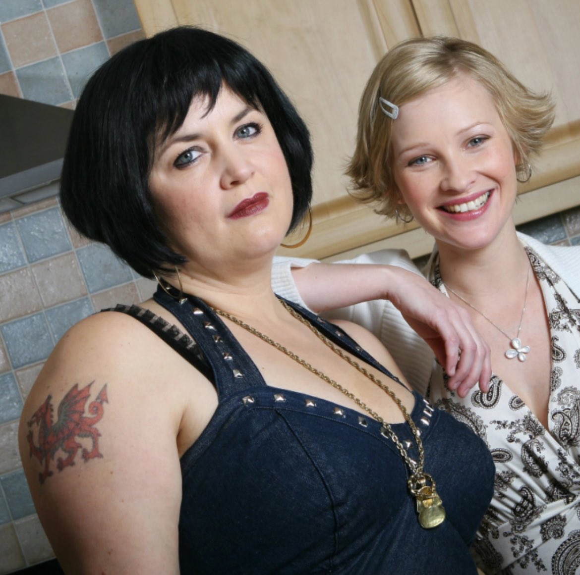 Chanelle and Jenkin are such welsh icons - so proud to be welsh 🏴󠁧󠁢󠁷󠁬󠁳󠁿🏴󠁧󠁢󠁷󠁬󠁳󠁿
#bbuk #BBUK #BigBrotherUK