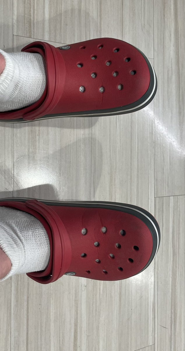 reynoldsgareth's tweet photo. I’m out in these. Shut up. Fuck off. I’m a gem. https://t.co/P04uryCSI9