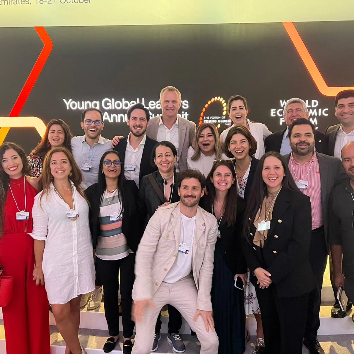 ottosonnenh's tweet photo. "¡Gracias al @WEF por invitarnos a formar parte del #YGL23!  Compartimos nuestras perspectivas y soluciones a los desafíos globales y locales junto a líderes de todo el mundo, destacados en lo social, ambiental, empresarial y académico. ¡Sigamos trabajando juntos para un futuro mejor!
