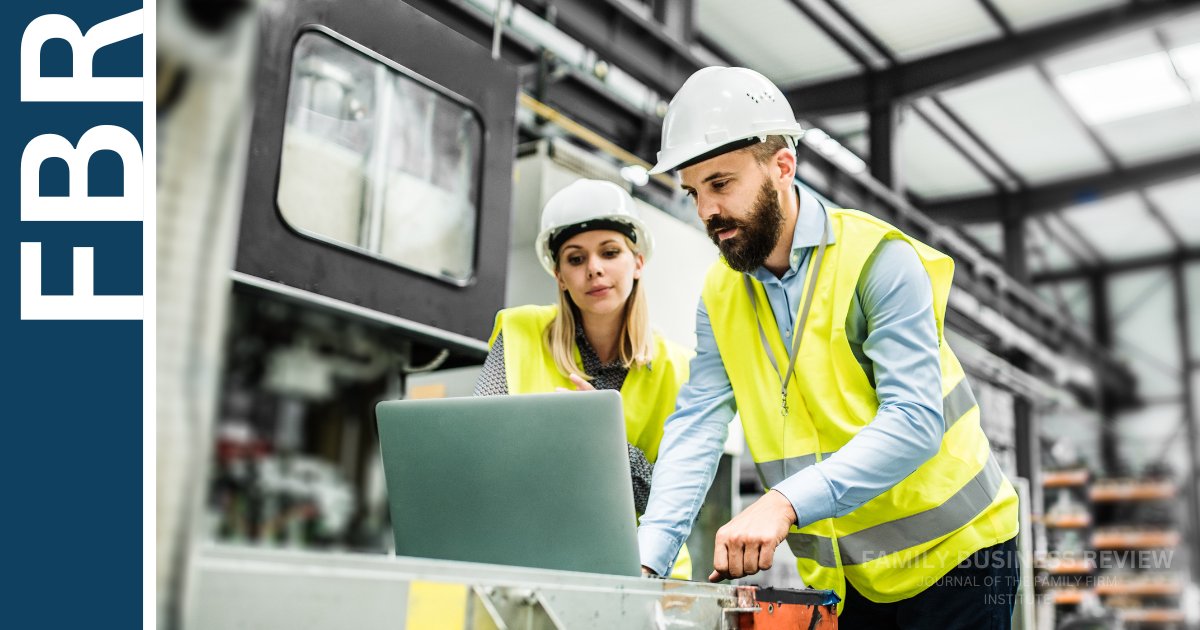 Discovering Growth Paths: Rural family business portfolios grow organically, while urban portfolios explore external avenues for growth.

#familybusiness 
journals.sagepub.com/doi/full/10.11…