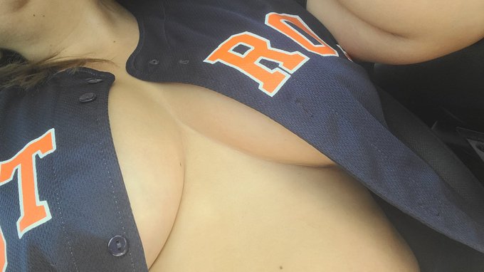 I wanna make a bet. If the astros win it all this year, I will give out 20 free subscriptions and the<a href="/tag/hotwife"class="tags"><span>#hotwife</span></a><a href="/tag/goastros"class="tags"><span>#goastros</span></a><a href="/tag/realhotwife"class="tags"><span>#realhotwife</span></a>