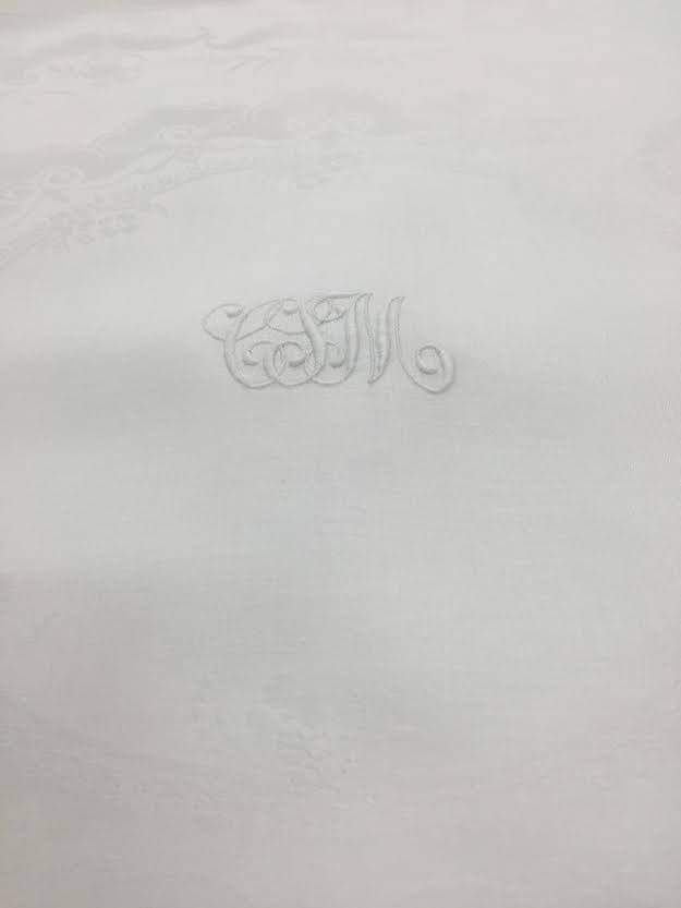 Fun #FactFriday: #Monogramming was to prevent mixups when house-staff gathered at the river to wash linens. It became a status symbol, and #monograms were fancily hand #embroidered.

Here, The #Laundry, working on #monogrammed Irish #linen #napkins. 

#TGIF #FridayFeeling #Friday