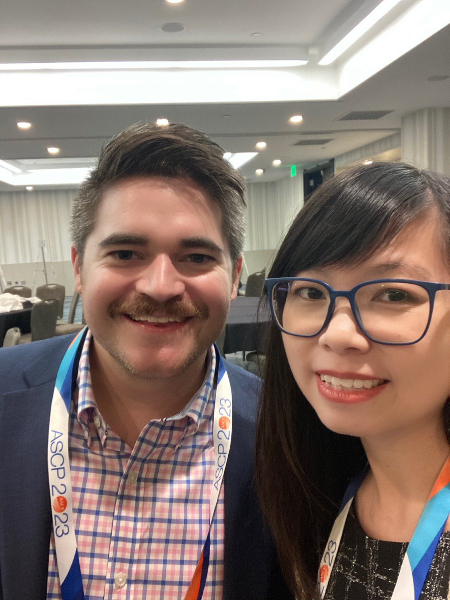 🤳 when you meet a Med Micro fellow @viralcider88 also on Top 5 of #ASCP40underForty2023. Thank you <a href="/ASCP_Chicago/">ASCP</a> for recognizing us microbiologists. #ASCP2023