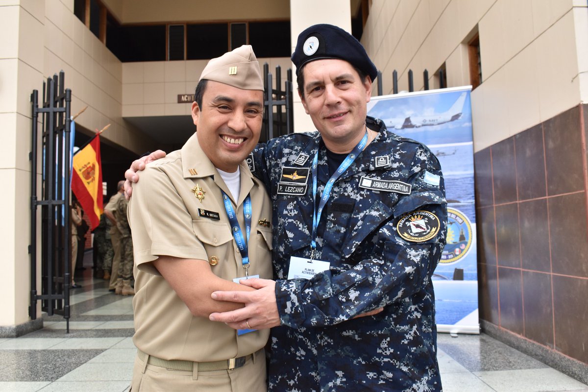 naval_peru's tweet photo. #MGPNoticias Hoy se realizó la ceremonia de inauguración del Ejercicio Multinacional #SIFOREX XIII-2023, en la Escuela de Submarinos, con asistencia de las comitivas de la Marina de Guerra Perú⚓🇵🇪, Fuerza Aérea del Perú y la Marina de los Estados Unidos de América🇺🇸. https://t.co/6MAmVKZag0