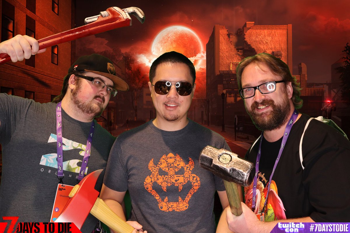 Dracontious's tweet photo. @7DaystoDie just hanging out waiting for the blood moon. https://t.co/zXMxUwTpmx