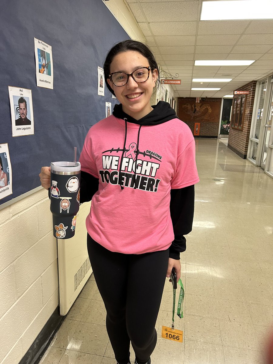 DrFineDover's tweet photo. Thank you for supporting our “pink out” for breast cancer awareness and the fight together. #sparrowsnest #wefighttogether #HumanityIsFamily https://t.co/VEAtjDCnXC