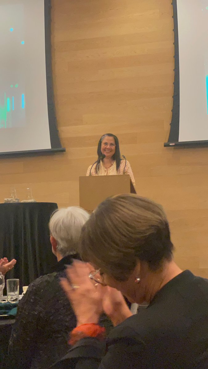 This happened last night, it was magical, truly an honour (proud usask alumni), I was given a lifetime achievement award for work in #ILR, I stood with 5 other brilliant &amp; beautiful human beings. nanaskomon <a href="/usaskEducation/">USask Education</a> <a href="/uvic/">UniversityOfVictoria</a> #nLE ☺️