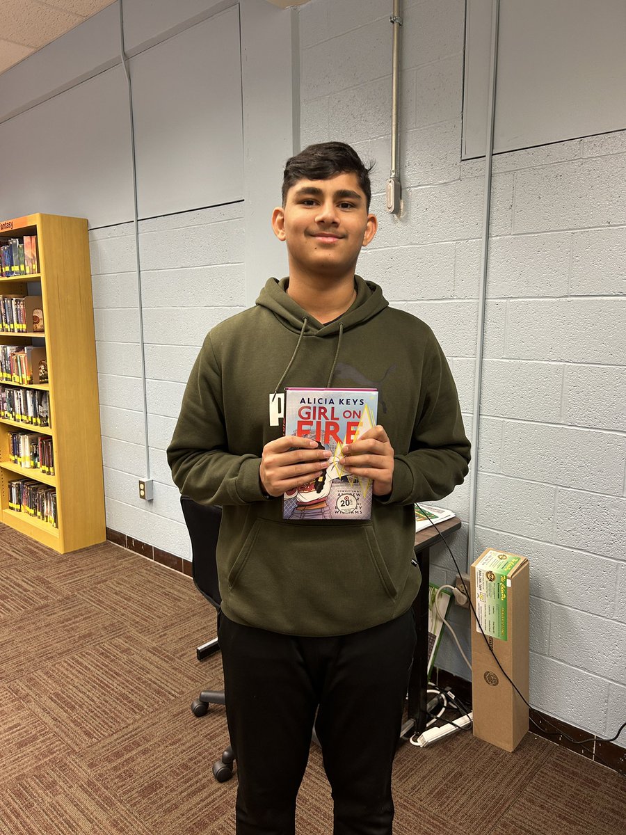 Seneca HS Library tweet media