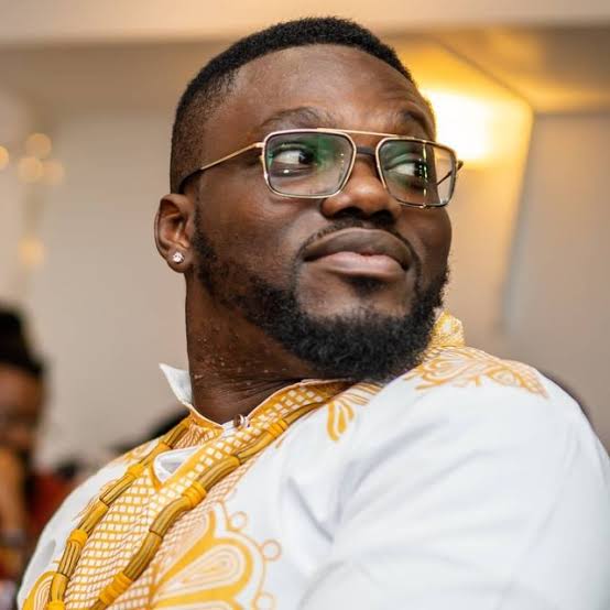 David Hundeyin has just  confirmed that his partner, Aaron Greenspan of US, just filed a motion requesting the government agencies to commence release of the approved FBI information on Tinubu IMMEDIATELY, since it suspected that Supreme Court is being rushed to deliver judgement