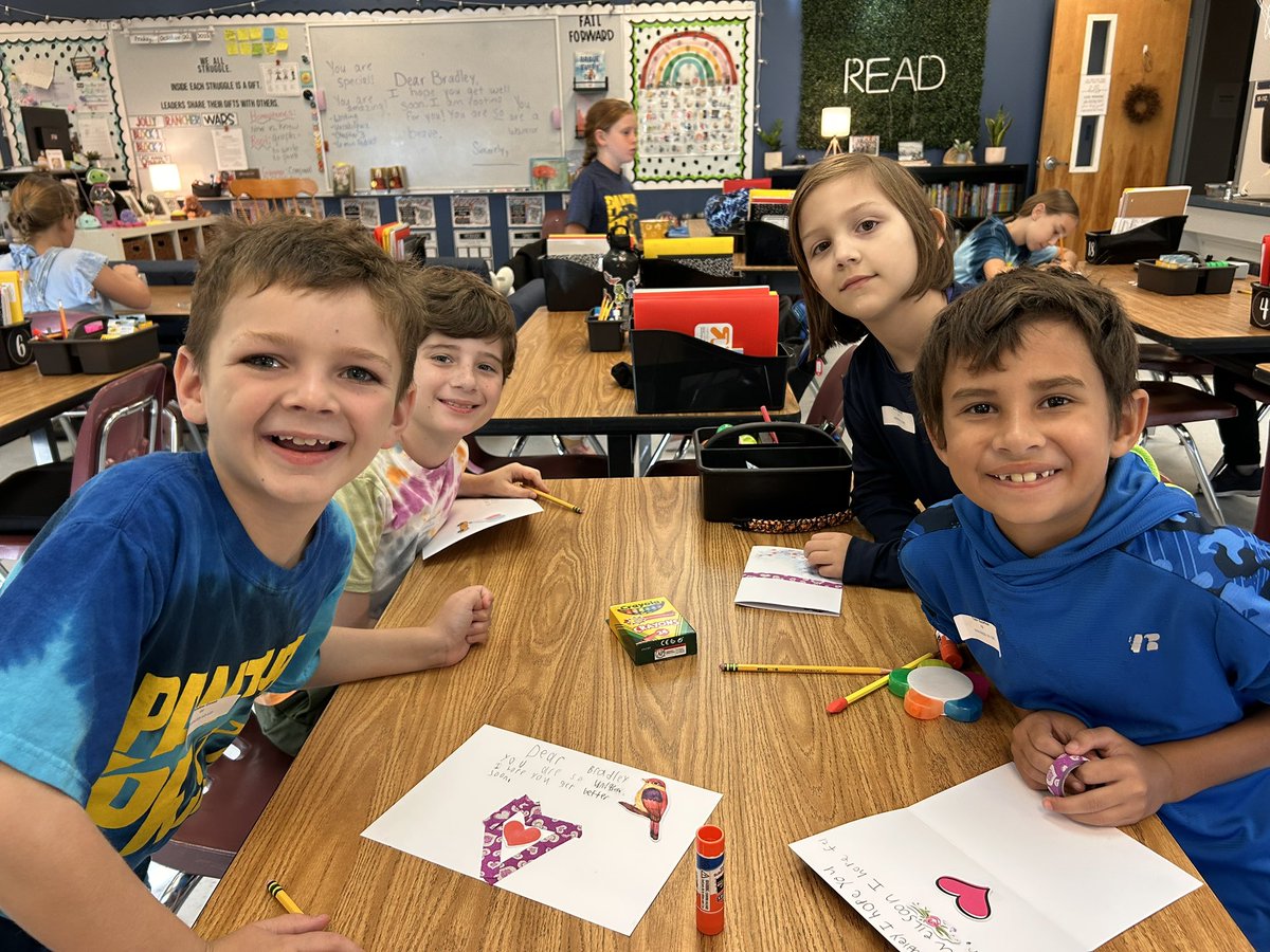 Kindness Club this morning! <a href="/LPEPanthers/">Lake Park Elementary</a>