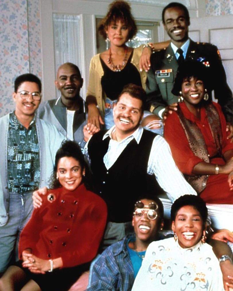 djhandspin's tweet image. #differentworld