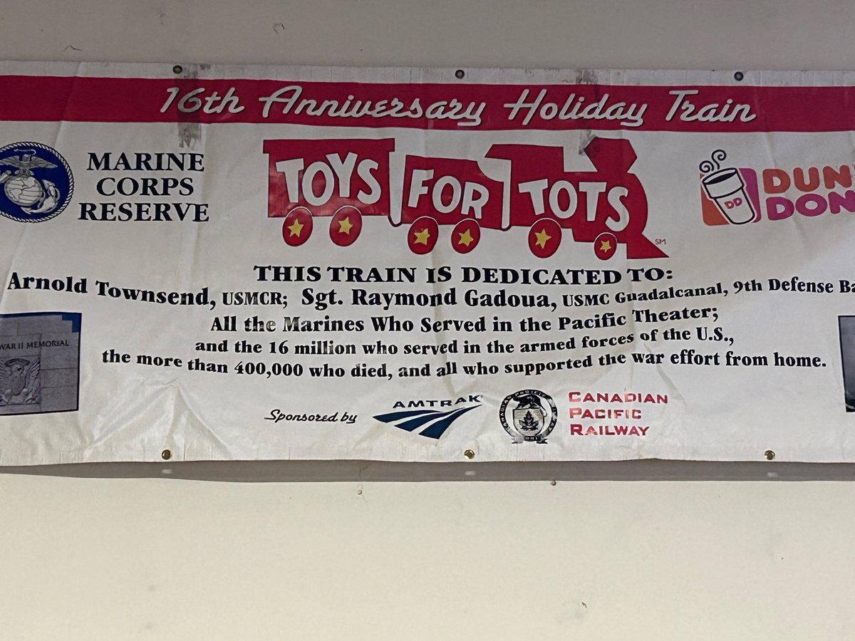 JamesTedisco's tweet photo. Where the Marines go we follow! Proud to join @SheriffZurlo &amp; many community partners to kick-off 2023 Capital Region Toys for Tots holiday toy drive today in Mechanicville! Dunkin donated $25,000 to Toys for Tots. Thanks to the Marine Corps League for organizing the drive! https://t.co/3HV7qS8qlS