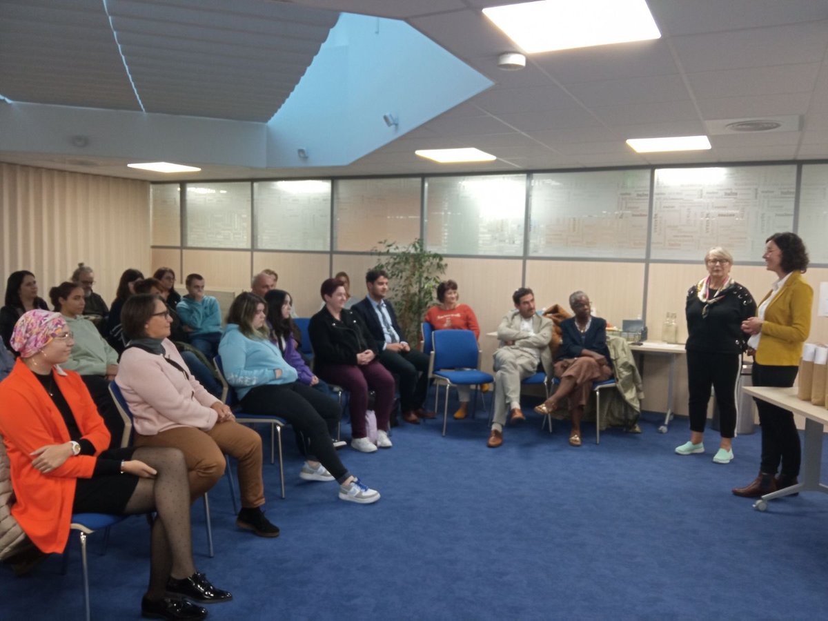 Ce soir, cérémonie des lauréats 2023 DNB+Bac du SAPADHE87 en présence de Mme l’lA-DASEN. Les 23 lauréats n’ont pas tous pu être là mais quel beau moment ! Quel plaisir de les retrouver en meilleure santé ! ⁦⁦⁦<a href="/aclimoges/">Académie de Limoges</a>⁩ ⁦<a href="/Dsden87/">DSDEN de la Haute-Vienne</a>⁩ ⁦<a href="/FGPEP/">La Fédération Générale des PEP</a>⁩