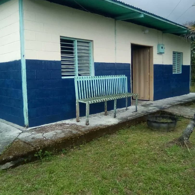 VillegasJobito's tweet photo. El día de hoy se dió inicio a los trabajos de pintura en el ambulatorio del Caserío Las Gualbas de la Parroquia San Rafael de Palo Alzado, a través de los proyectos comunitarios participativos... Seguimos sembrando libertad para siempre https://t.co/tUeGmOzMgZ