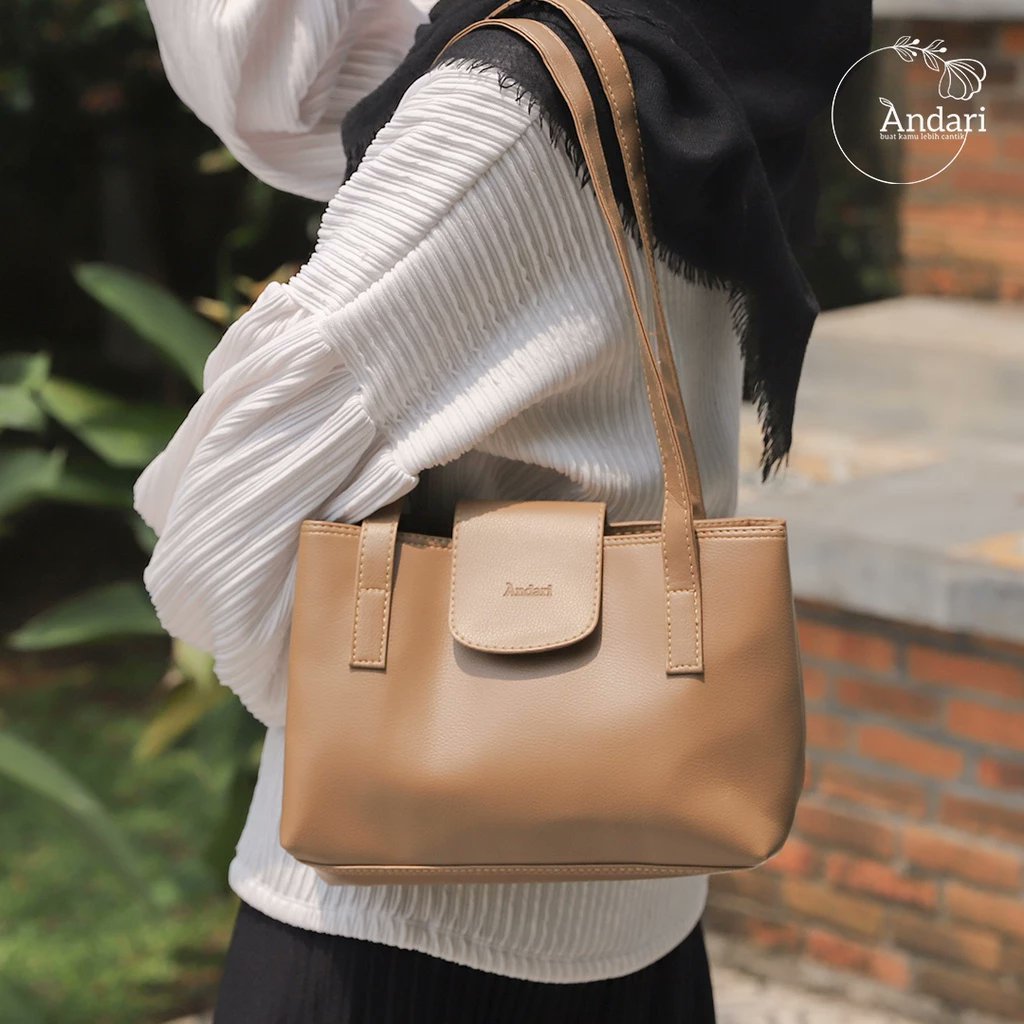 yd1vva46's tweet image. Local brand meresahkan!!!
Tas segini bagus ya ga sampe 100ribu
#taskuliah #taskerja #taain #taswanita shope.ee/6AJkpdKhzU