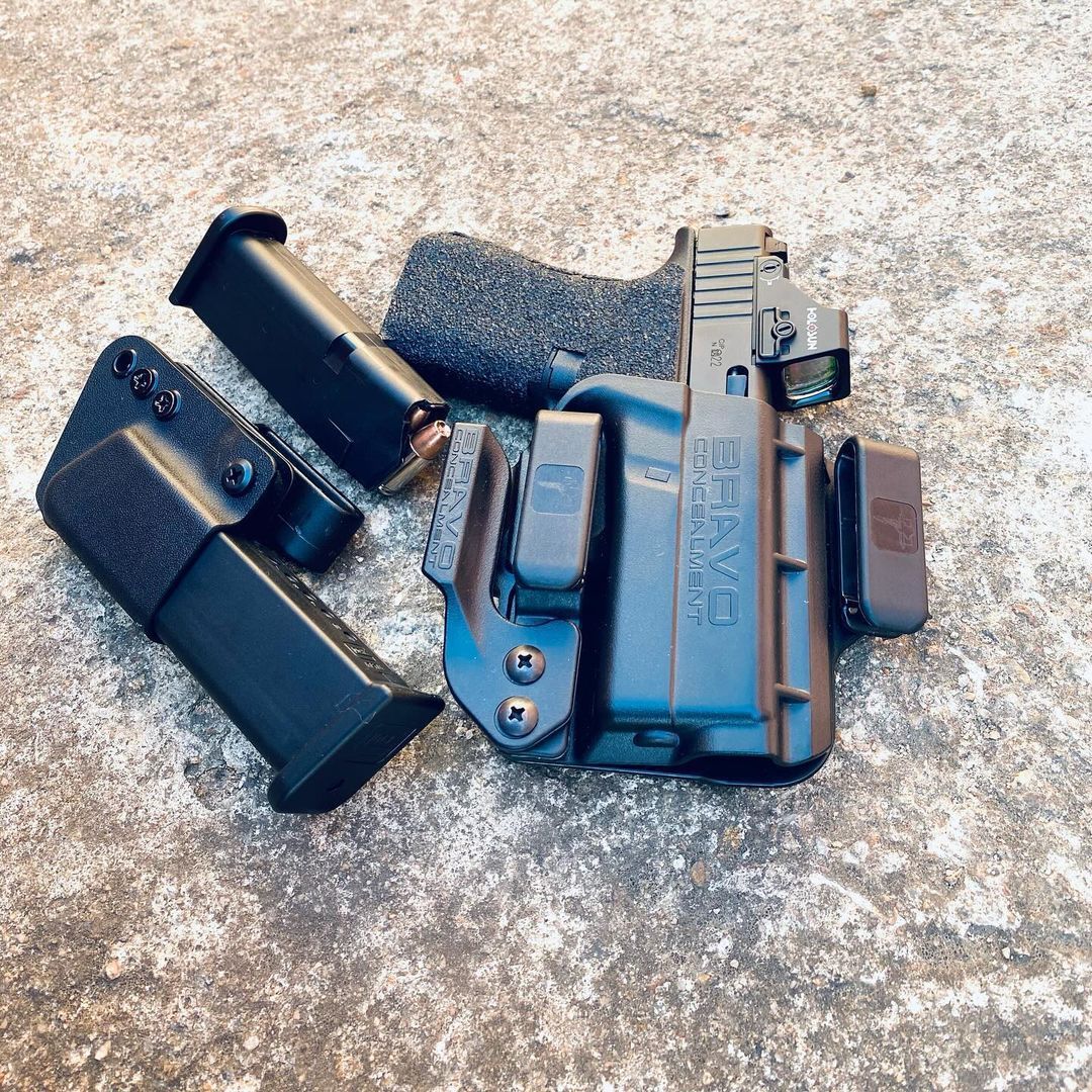 BravoHolsters's tweet photo. My favorite holsters.
Repost from @weekend_sniper
#Glock43XMos #EDC https://t.co/ZoWTvHwd6A