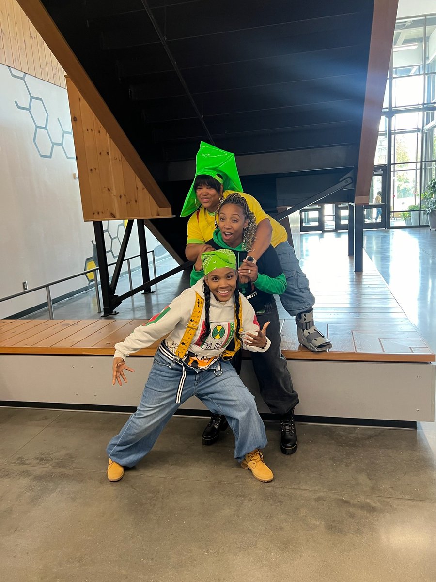 What about your friends?
Will they stand their ground?
Will they let you down?
What about your friends?
Are they gonna be low down?
Will they ever be around?
Or will they turn their backs on you? <a href="/PENNSTERedu/">PENN, EdS</a> <a href="/educ8ingu/">Deitra Hill Jones</a>  #TLC #groupcostumeday #spiritweek2023 <a href="/GlobalImpactAc1/">Global Impact Academy</a>