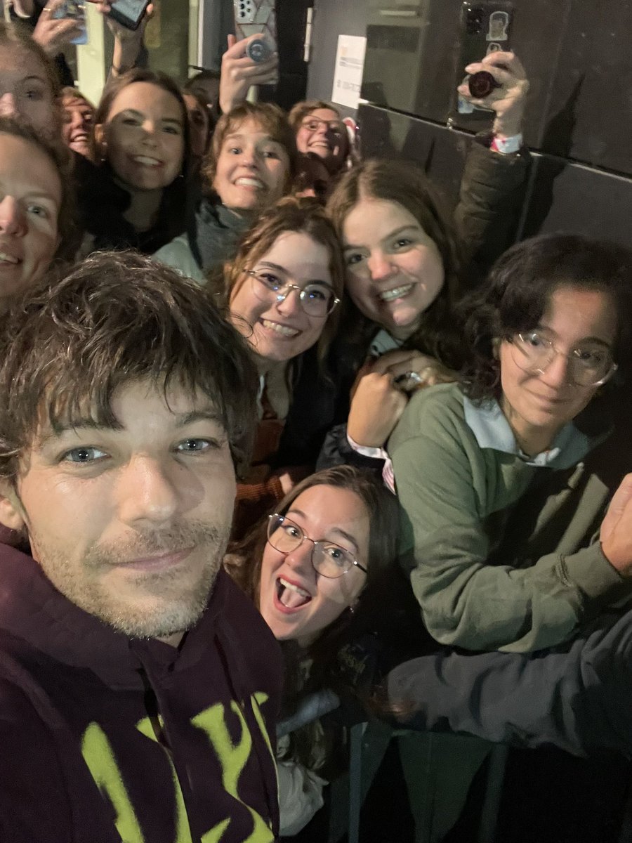 copyofchanges's tweet image. nights like these we‘ll remember 🌟