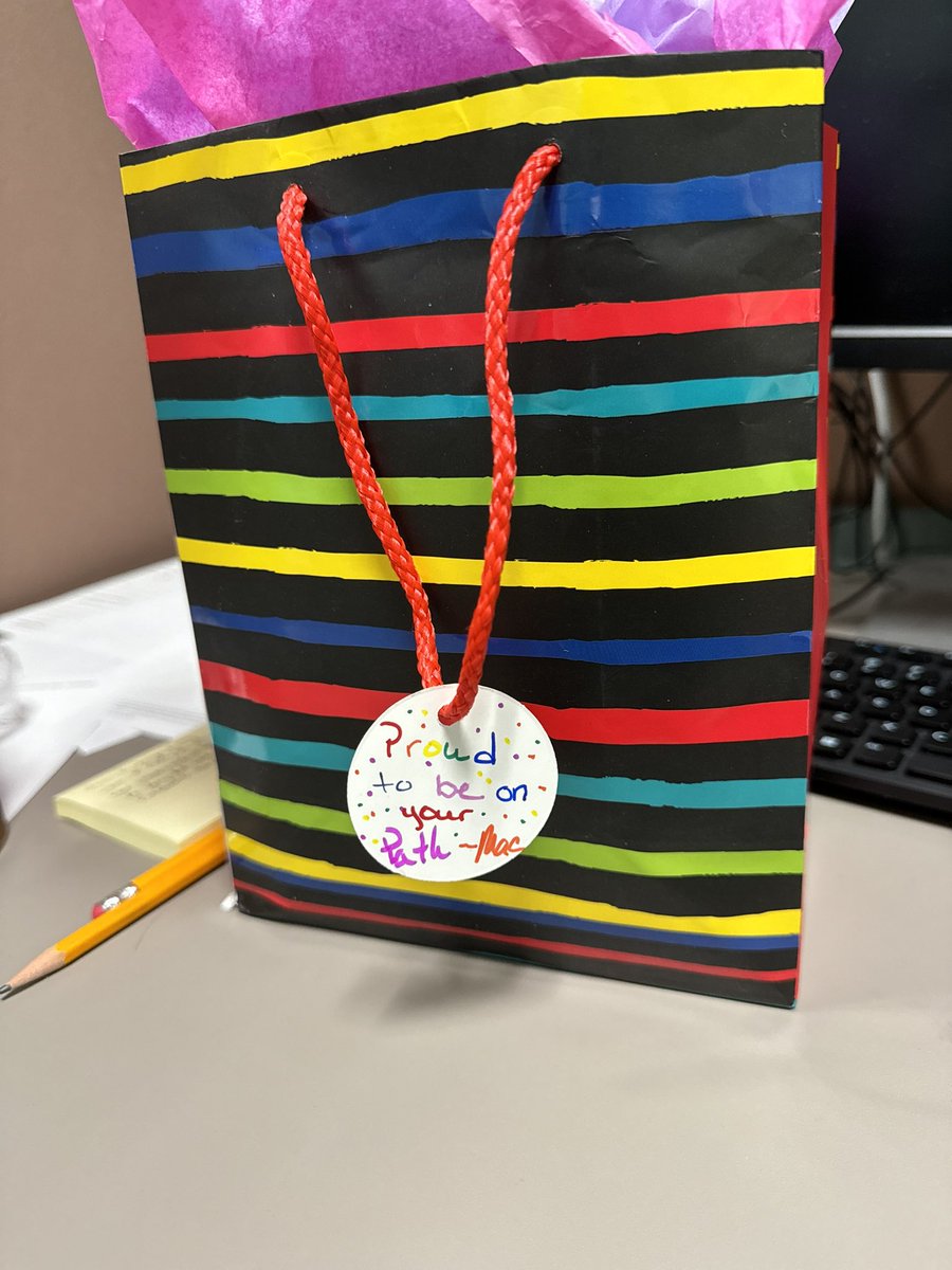 codarra's tweet image. I work with some amazing nurses on apheresis. While my time on that rotation is forever done, I'll definitely be back to visit!