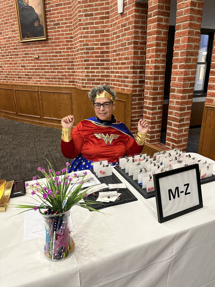 CCCWNY's tweet photo. Behind the scenes with one of our superheroes, Super Yolanda, setting up for our big celebration tonight for our  early ed heroes! https://t.co/AcclvoLB17