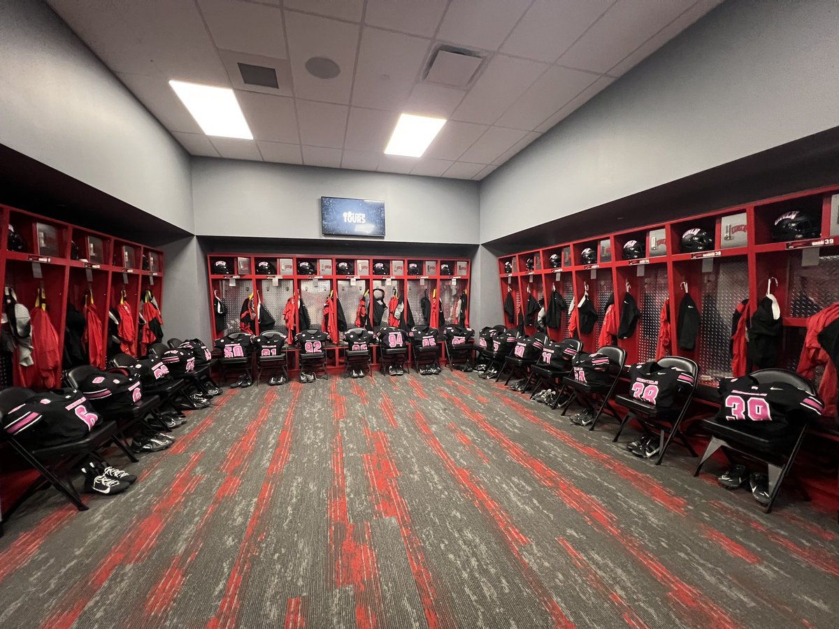 UNLV Equipment tweet media