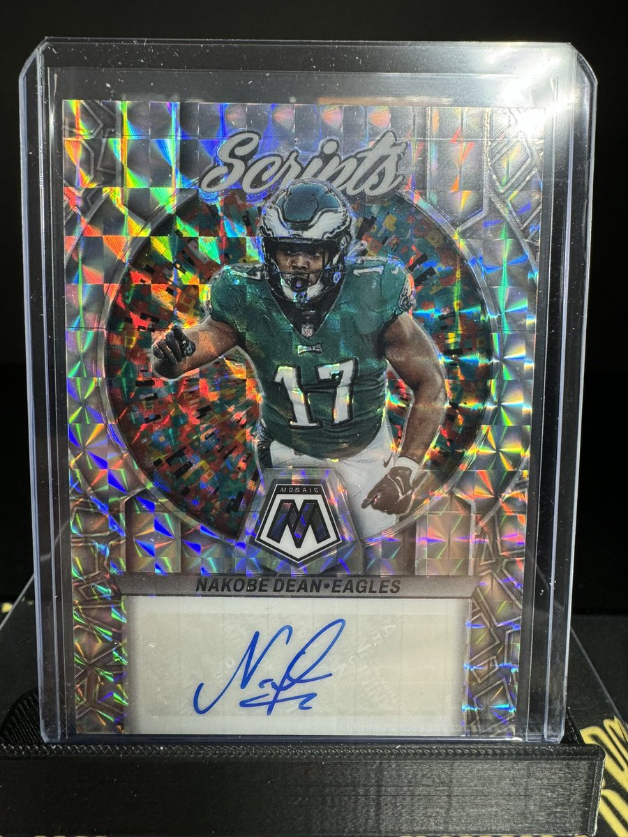 kidult_breaks's tweet photo. SHEEESH MORE HEATERS FROM BLASTERS! 🤯🤯 

Yesterday’s break 🔥 can’t sleep on KDULT 👀

Ja’marr Chase STAINED GLASS
Chris Jones HONEY COMB
Davante Adam’s KALEIDOSCOPIC
Nakobe Dean SCRIPTS https://t.co/sgRrtgvJwG