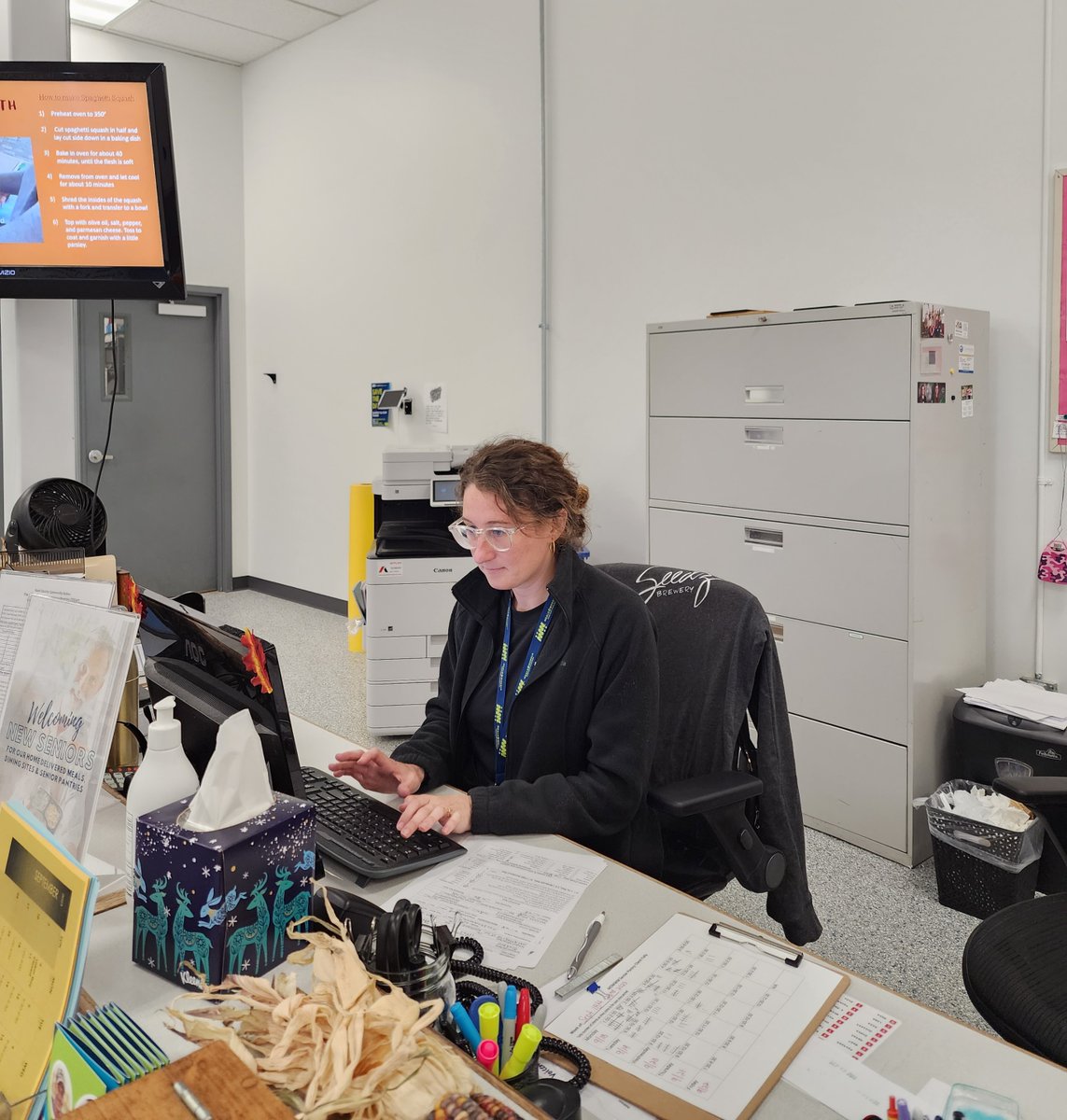 MealsonWheelsWM's tweet photo. Shoutout to the amazing Senior Pantry Program team for their dedication and hard work. 👏 Thanks to them, many seniors are experiencing joy and positive impact. Keep up the incredible work! 

#MOWWM #MOWWesternMichigan https://t.co/xM1Kw38JPK