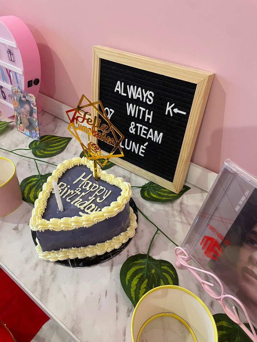 KPERU_'s tweet image. ❪ K'S KINGDOM 👑 ❫

Realizamos un Evento Café junto a Stan K para festejar este gran día.

K, LUNÉ is grateful for your existence 🇵🇪🤍

#HAPPY_K_DAY
#케이야생일축하해2023
#ケイくん誕生祭2023
#PERUlovesandTEAM

©️KPERU_ y STAN K | 🌼