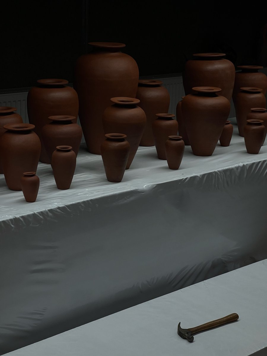 droncostudio's tweet photo. The first urn was decided to be preserved in its PAST form and, therefore purchased as NFT representing the clay it was before becoming an object.

DM me for the full catalogue and more info on my website soon https://t.co/W3dfbmF1WE