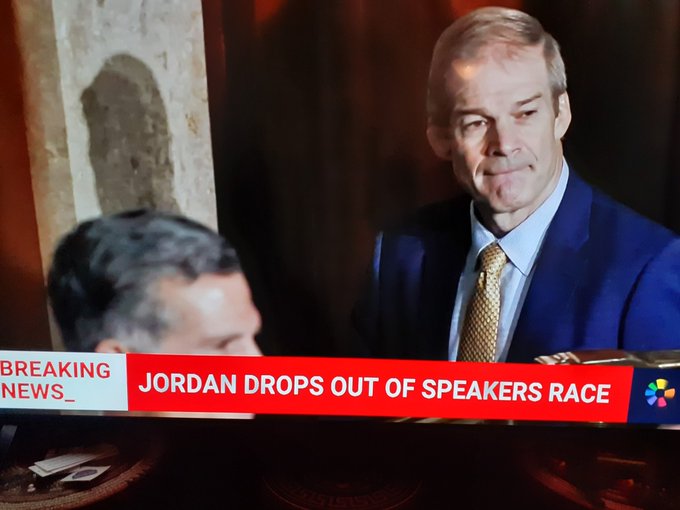 1drcole's tweet photo. If you are happy that Gym Jordan lost his third bid for House Speaker and has dropped out of the running, show us your hand.👏🏼🤚🏼👍🏼 https://t.co/OwITxA6HrV