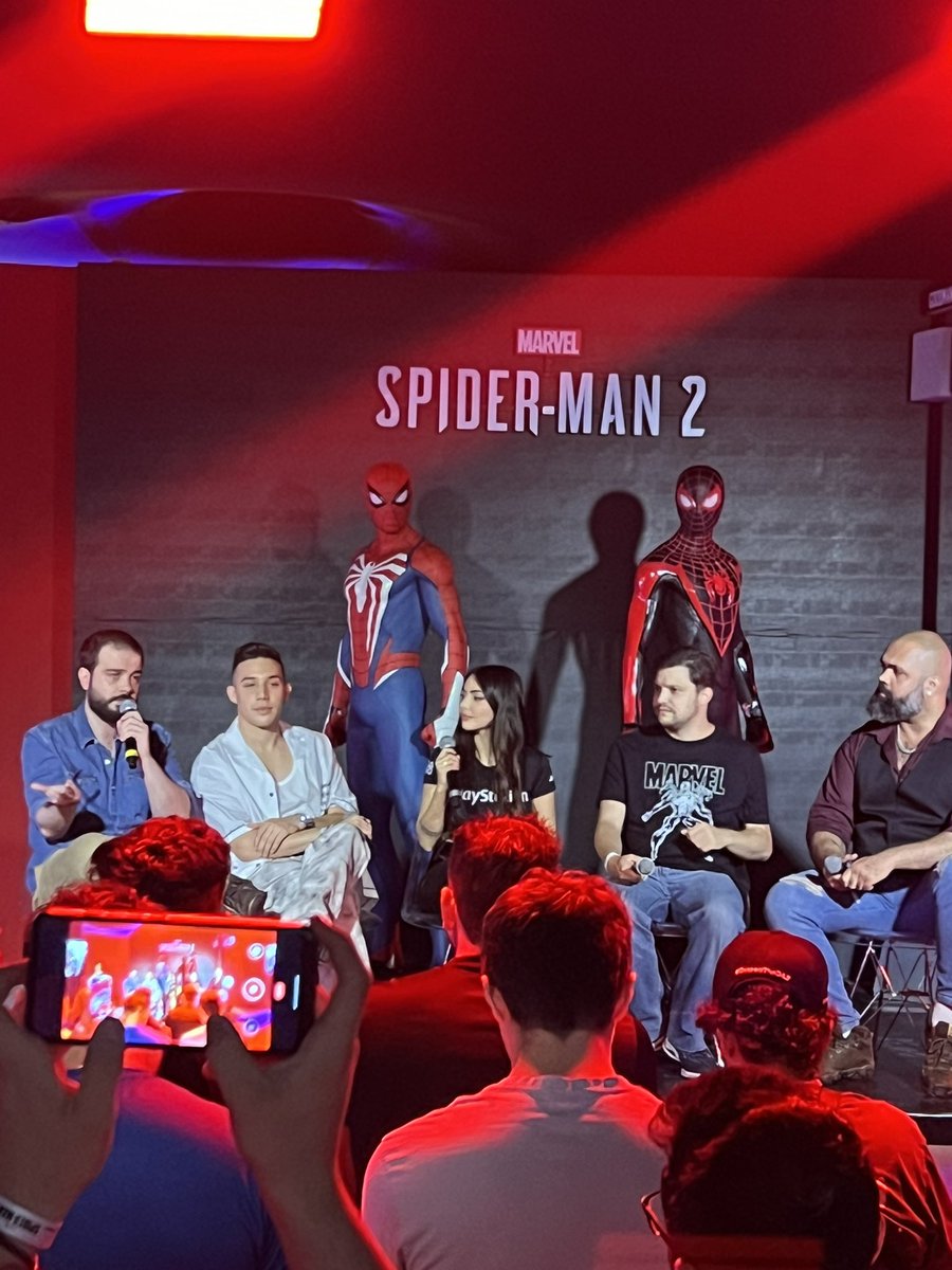 brunagd3's tweet image. Hoje foi um dia maravilhoso, um sonho que se tornou realidade, participar de um evento como esse é um honra. 
Quero agradecer de todo coração a @meuplaystation juntamente com @PlayStation_BR que tornaram esse  sonho possível. 💙