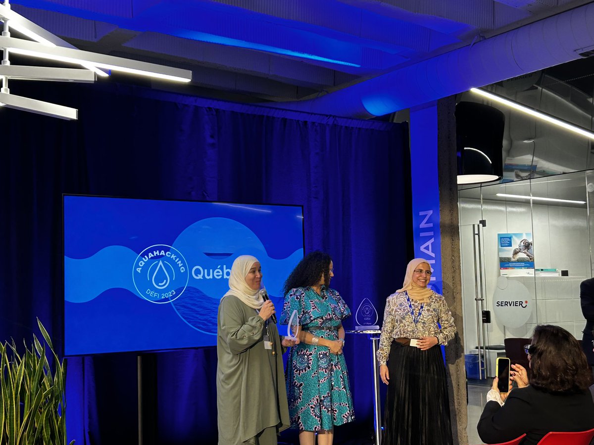 🥈Bravo à Aquabots pour son classement au Défi #AquaHackingQC ! Une deuxième place amplement méritée en plus d’être les chouchous du public! 

Co-organisateurs : @eaurobvq et <a href="/Reseau_Envt/">Réseau Environnement</a>  

<a href="/RBC/">RBC</a> <a href="/OVIVO/">OVIVO</a> <a href="/DeGaspeBeaubien/">De Gaspé Beaubien</a> 
<a href="/MitacsCanada/">Mitacs</a> <a href="/LaveryAvocats/">Lavery</a>