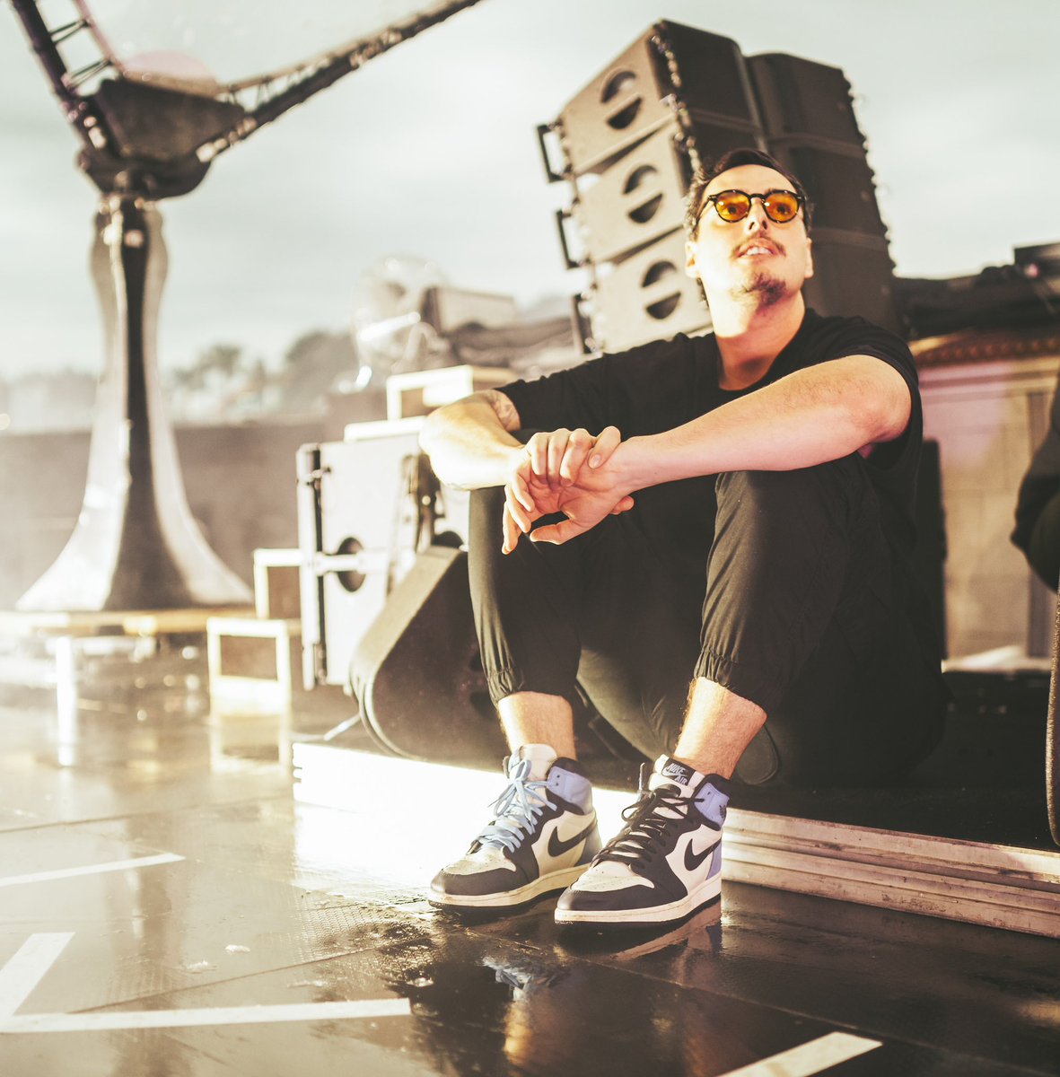 My new chart is out now 🫡 all my favorite tracks at the moment and my brand new song "Preacher" too. Check it out on <a href="/beatport/">Beatport</a> 
beatport.com/chart/preacher…