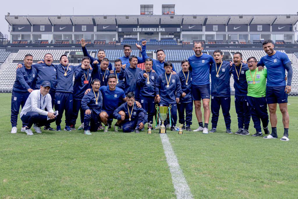 Mauricio Larriera Dibarboure tweet media